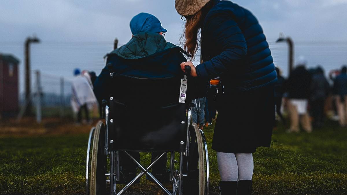 Menpekotasuna daukien personen zaintzaileen autozainketea bultzatzeko berbaldi zikloa amaitzear dago