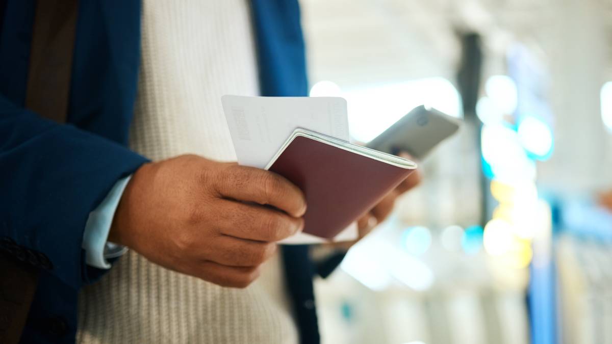 Pasaporte eta NANaren bideraketea Igorren