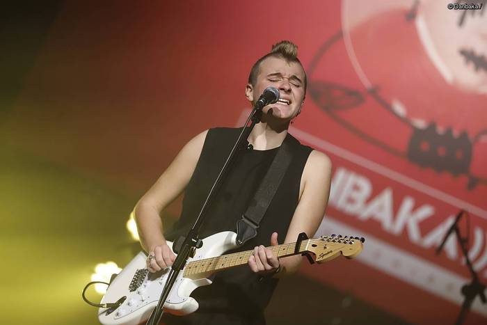 Aiert-en kontzertua Areatzako Laminetxe Gaztetxean