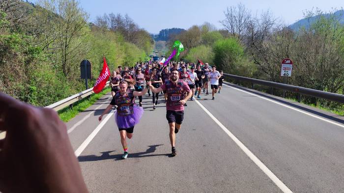 Udabarria Loran ekimeneko herri afarirako txartelak salgai