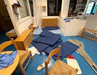 Haurreskolan sartu eta materiala bota dabela salatu dau Arteako Udalak