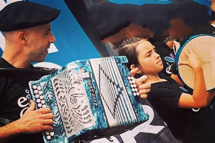 Kantu ta kontu batzarrera deia Lemoan