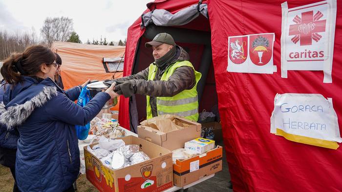 Ukrainako gerrako biktimei laguntzeko dirua batuko dau Arratiako Caritasek