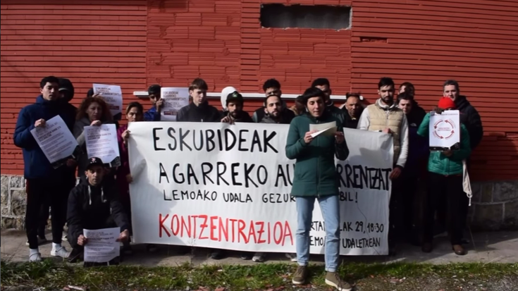 Agarreko auzotarren egoerea salatuteko konzentrazinoa Lemoan