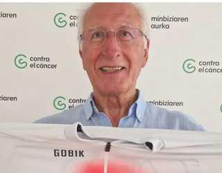 Luis Zubero txirrindulari ohia hil da