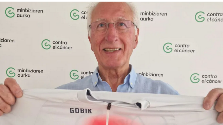 Luis Zubero txirrindulari ohia hil da