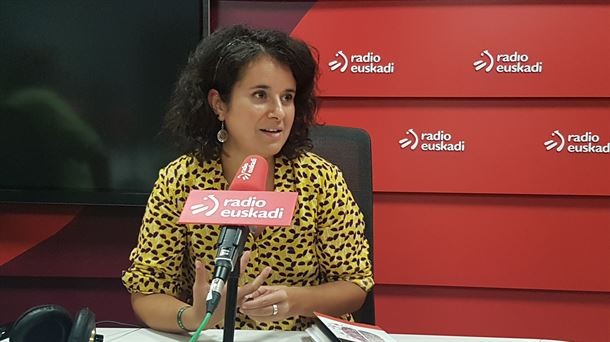 Idoia Carramiñanak gidatutako literatura tailerra egongo da eguenetan Udal liburutegian