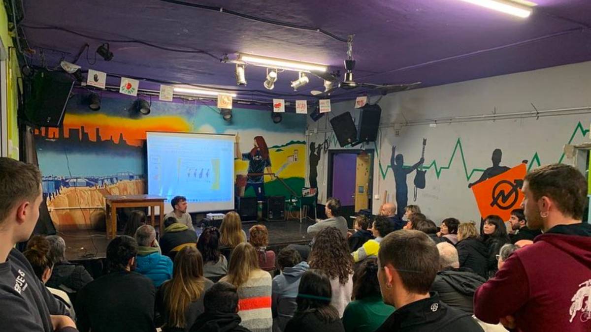 Pintxo-potea eta Ping-pong Txapelketea bariku honetan, Karabie Gaztetxean