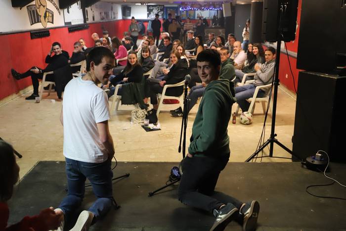 Gaztetxeak Bertsotan 2026 ekimenaren aurkezpen afaria Kiñun