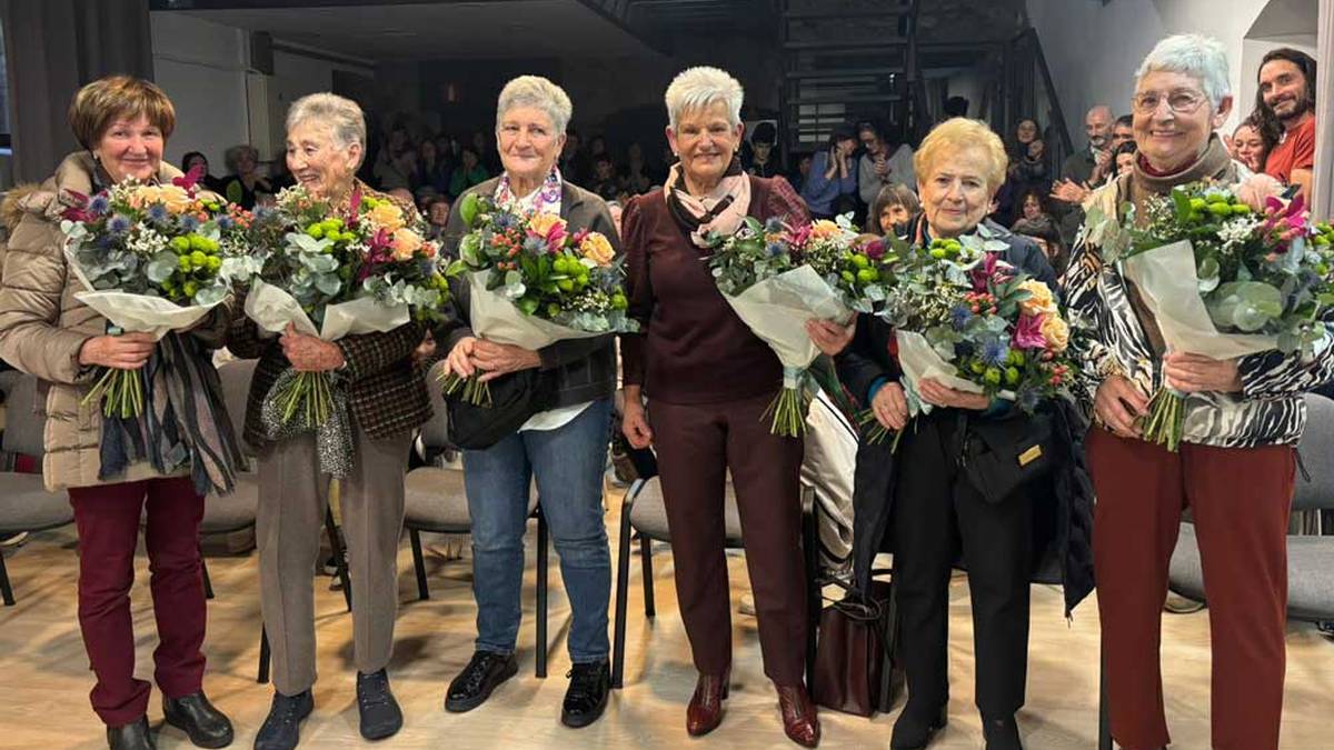 M8aren osteko erakusketea Zeberion