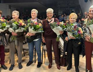 M8aren osteko erakusketea Zeberion