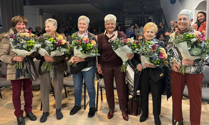 M8aren osteko erakusketea Zeberion