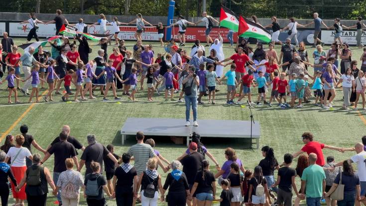 Euskerearen alde inoz egindako giza kate-kiribil luzeena egin da Igorren