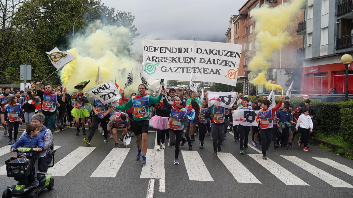 24. KORRIKA ARGAZKIAK - IGORRE