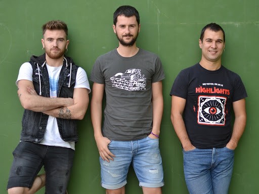 Zeinke taldeak barikuan aurkeztuko dau zuzenean "Antiheroiak" diskoa