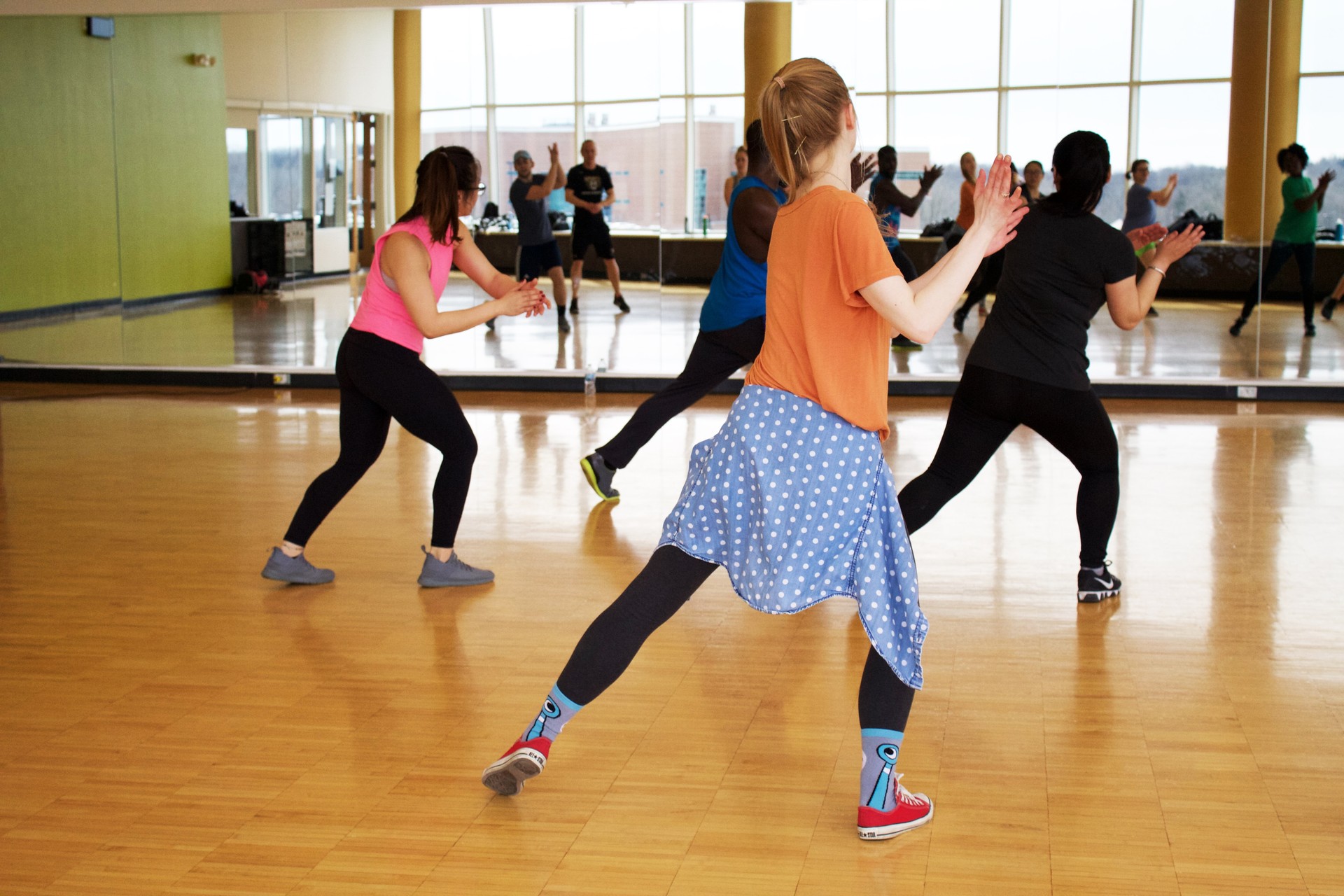 Zumba eta Hipopresiboak ikastaroetarako plazak zabaldu ditue Diman