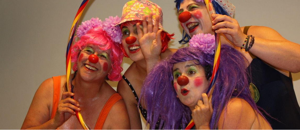 Las Kapritxosas clown konpainia Basoan egongo da domekan