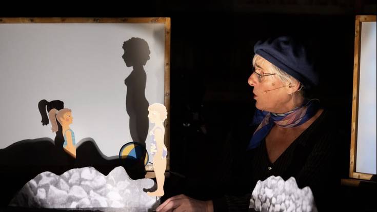 Itzalak eta txotxongiloak Artean Alabazan konpainiaren eskutik