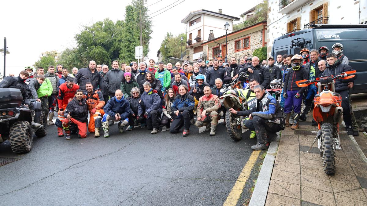 Motorzaleen 36. urtekerea egin eben Zeanurin