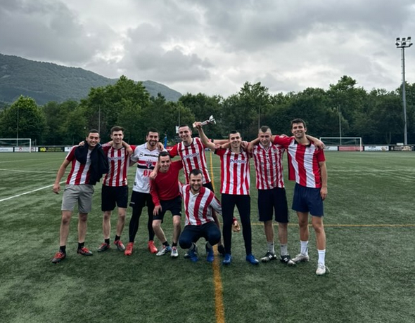 Urbihools Kopa antolatu dabe aurten be Arratia Futbol Taldearen jarraitzaileek
