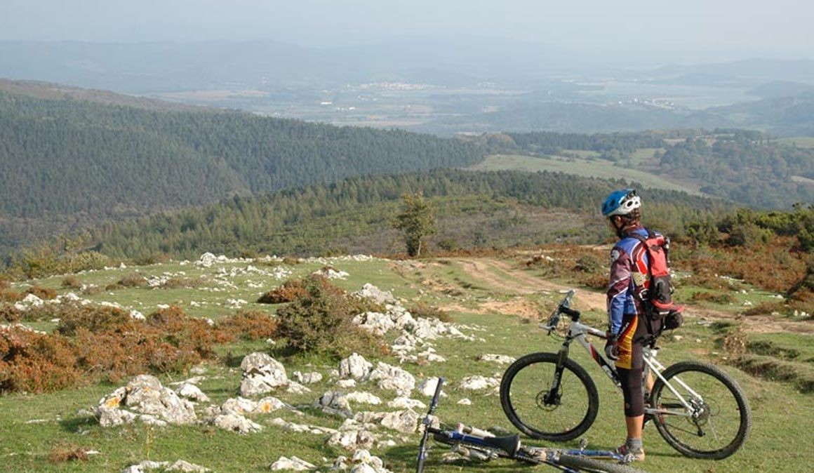 Gorbeia Jomuga Turistikoak produktu barri bat aurkeztuko dau FITURen