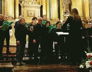 Zeanuri eta Usansoloko koruak batera Erregenetako bezperan