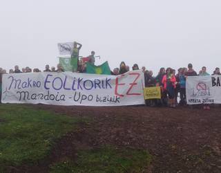 800 alegazino Mandoiako Feroskana proiektu eolikoaren kontra