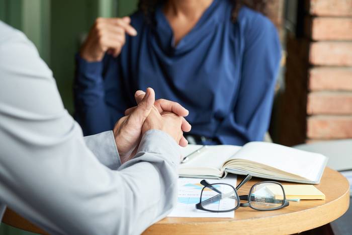 Gazteak lagundu eta aholkatuteko Mankomunitateak ipini dituan ekimenak martxan Igorreko Lasarte Aretoan