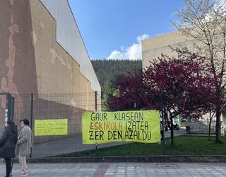Arratiako guraso alkarteek irakasleen grebeagaz bat egingo dabe