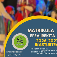 Gazte Barri jantza taldean izen-emotea