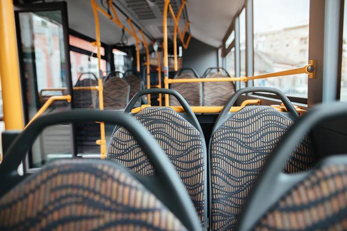 Durangoko kontzertuetatik Arratiara bueltetako autobusa