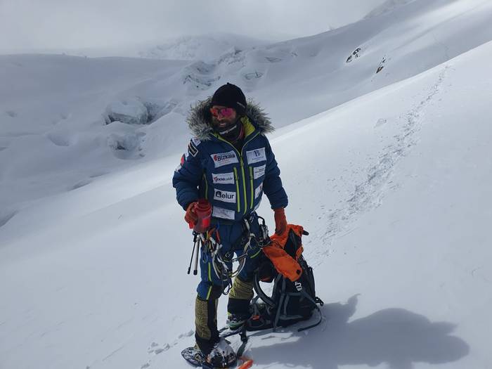 Alex Txikon, "oso pozik eta motibauta"