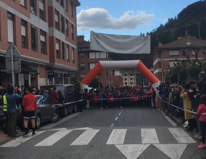 San Silbestre lasterketak Arratian zehar