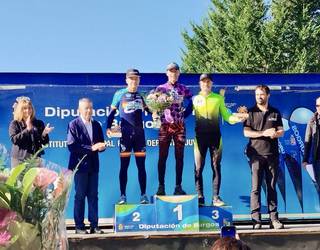 Sariz betetako beste astegoien bat egin dau Manu Quintanillak