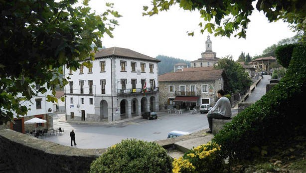 Hilaren 26an amaituko da Dimako peoi lan-boltsan izena emoteko aukerea