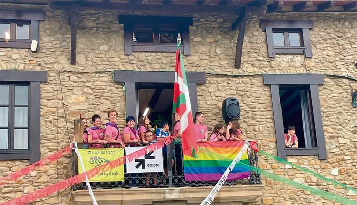 Gaur emongo jakie hasikerea Arantzazuko Jaiei