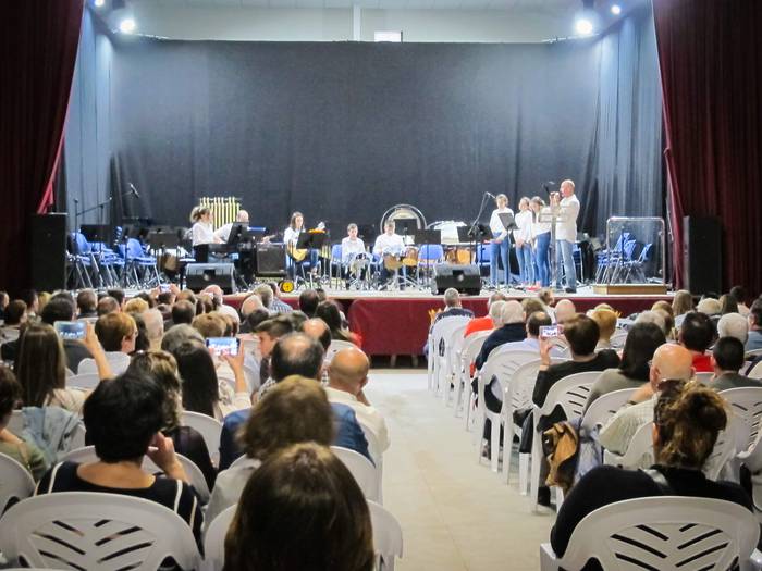 Arratiako Musika Eskoleak Gabonetako kontzertua berreskuratuko dau Bedian