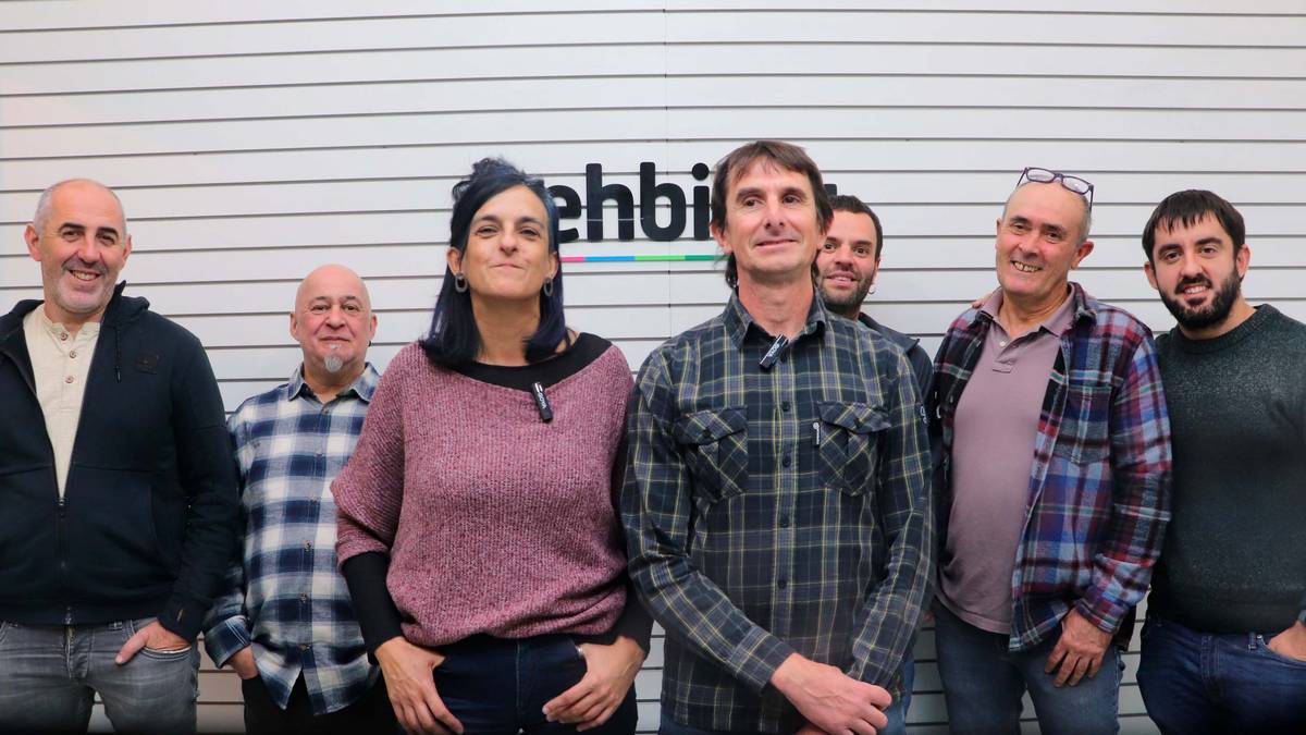 Arratiako garraioaren "gabezia nabariak" salatu dabez EH Bilduko ordezkariek