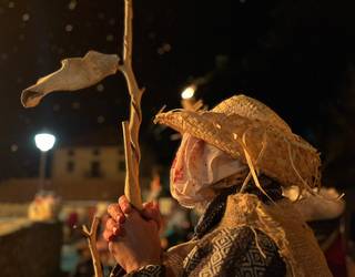 Aratusteei hasikerea emongo deutse Dimak gaur ‘Momotxorroak’ dokumentalagaz