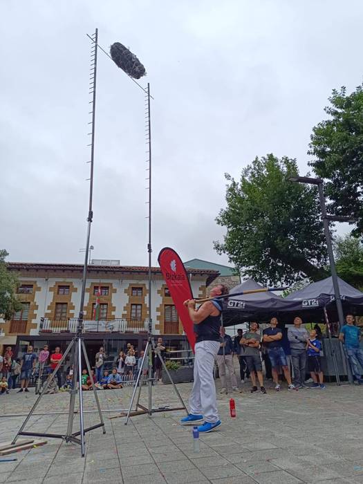 Bizkaiko txapela lortu dau barriro Tubik lasto botatzean