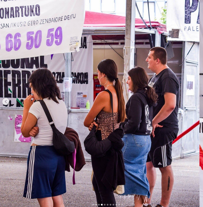 Haginke taldearen aurkezpena bariku honetan, ostean mojitada