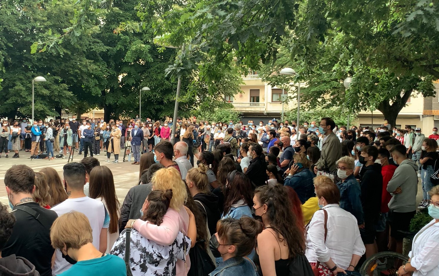 Larri baina egonkor dago Zornotzan erasotutako gaztea