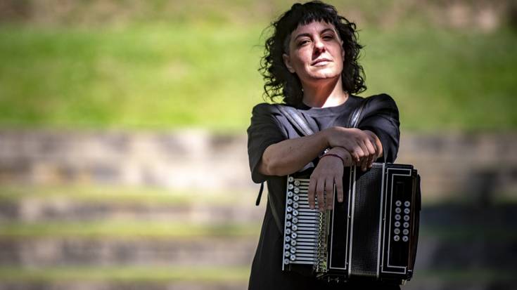 Ines Osinagak kontzertua eskainiko dau Zeanurin