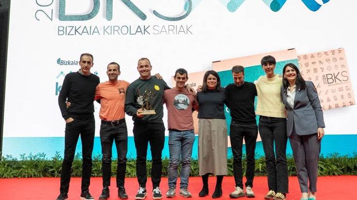 Bizkaiko Kirolur saria irabazi dau Gorbeia Suzien-ek, oinarrizko kirola babesteagaitik
