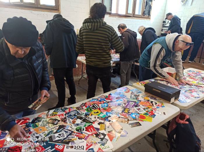 Euskal Herriko Pegatineroen XXIII. Topaketea hartuko dau Kiñuk