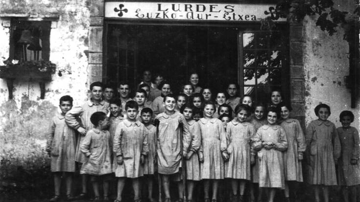 Jon Urutxurtuk 'Manuel de Ynchausti eta Lurdes Euzko Aur-Etxea kolonia Jatsu (1937-1939)' liburua aurkeztuko dau Zeanurin