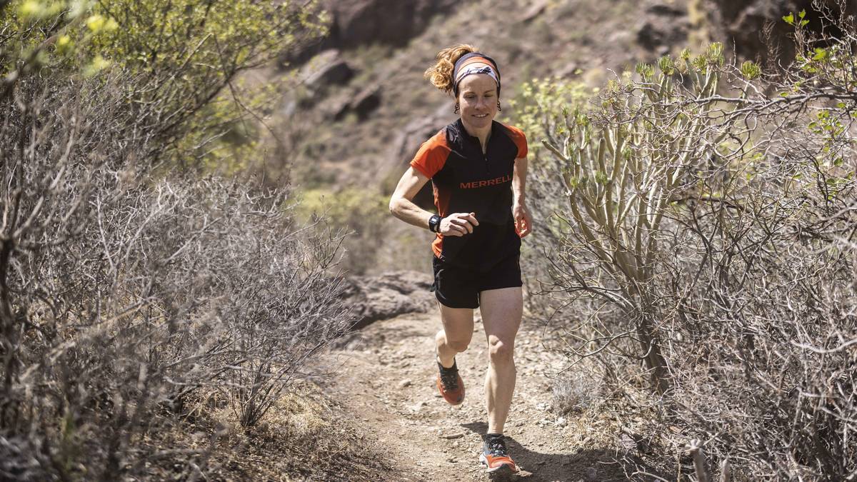 Gazteak euskerara hurbilduteko mahai-ingurua Igorreko Lasarte Aretoan