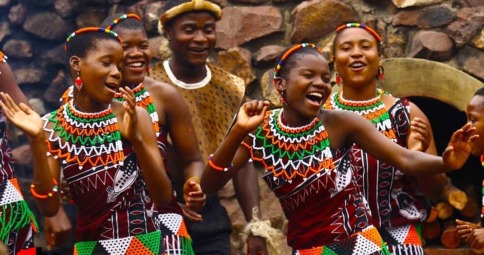 Afrikar jantzen ikastaroa emongo da Artean