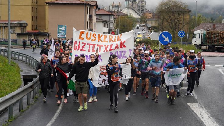 24. KORRIKA ARGAZKIAK - LEMOA