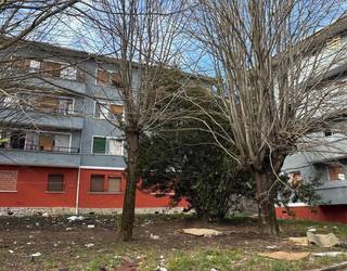 Agarreko auzoko etxeetako polemikea